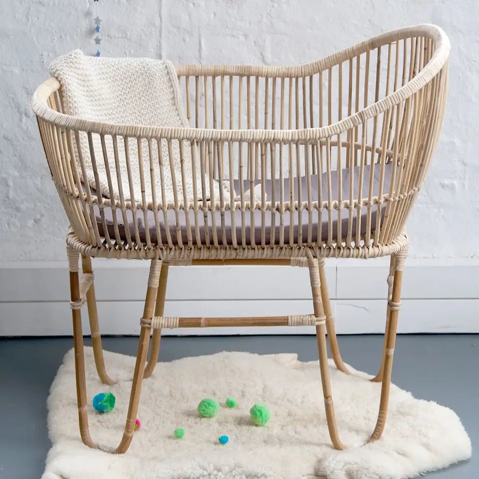 Wicker bassinet mattress hotsell