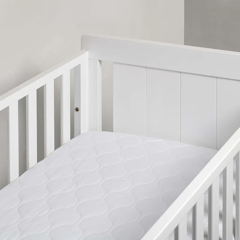 Cot Bed Fitted Mattress Protector 132 x 70cm